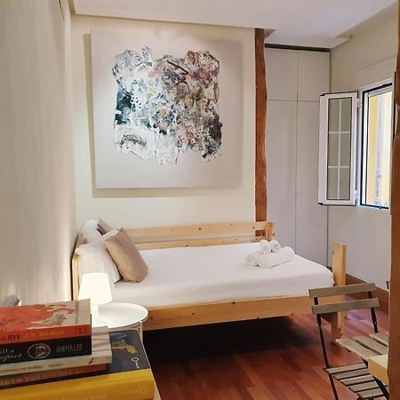 Enjoy A Cosy Studio In Malasana Bar Madrid Extérieur photo