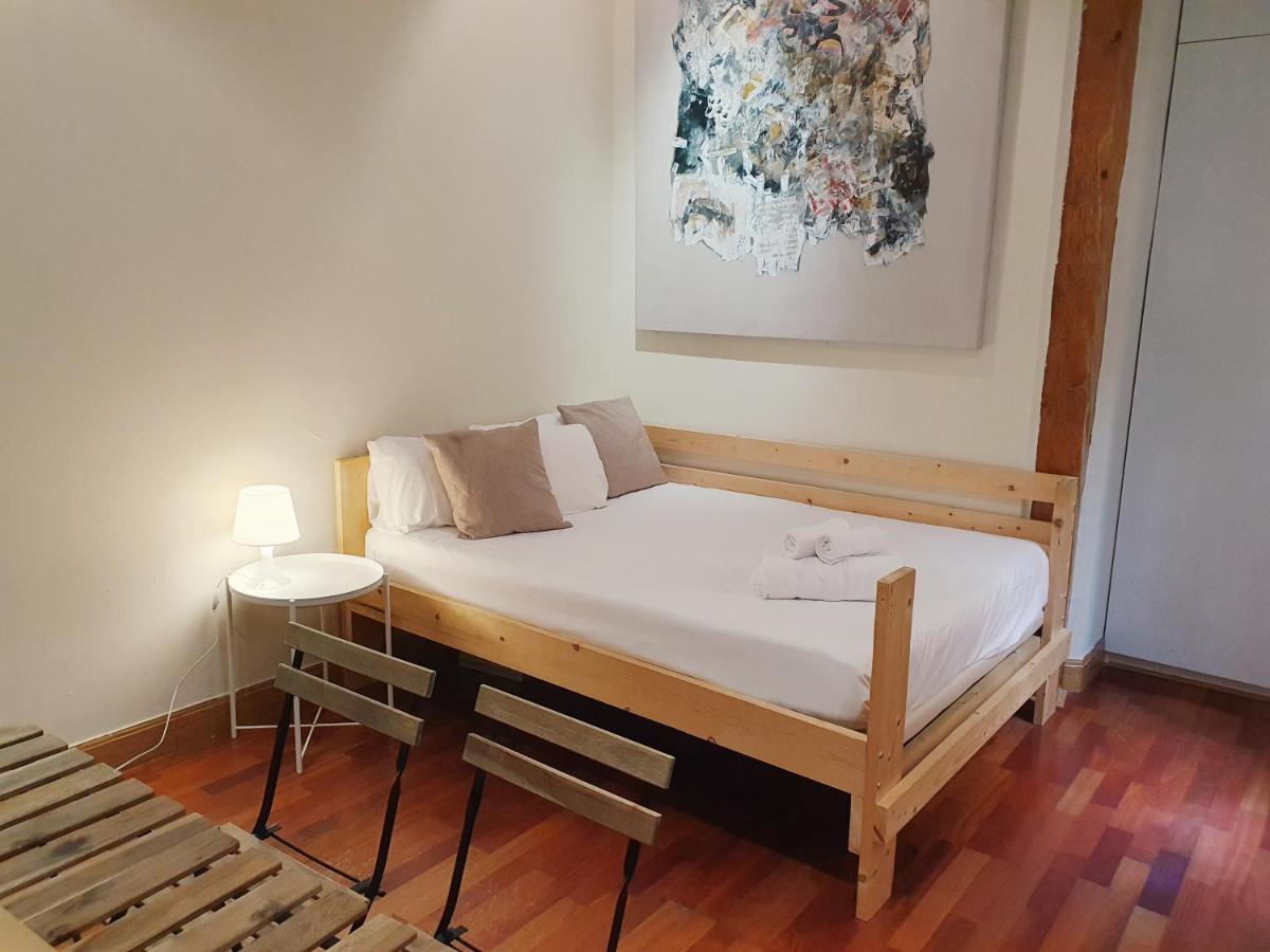 Enjoy A Cosy Studio In Malasana Bar Madrid Extérieur photo