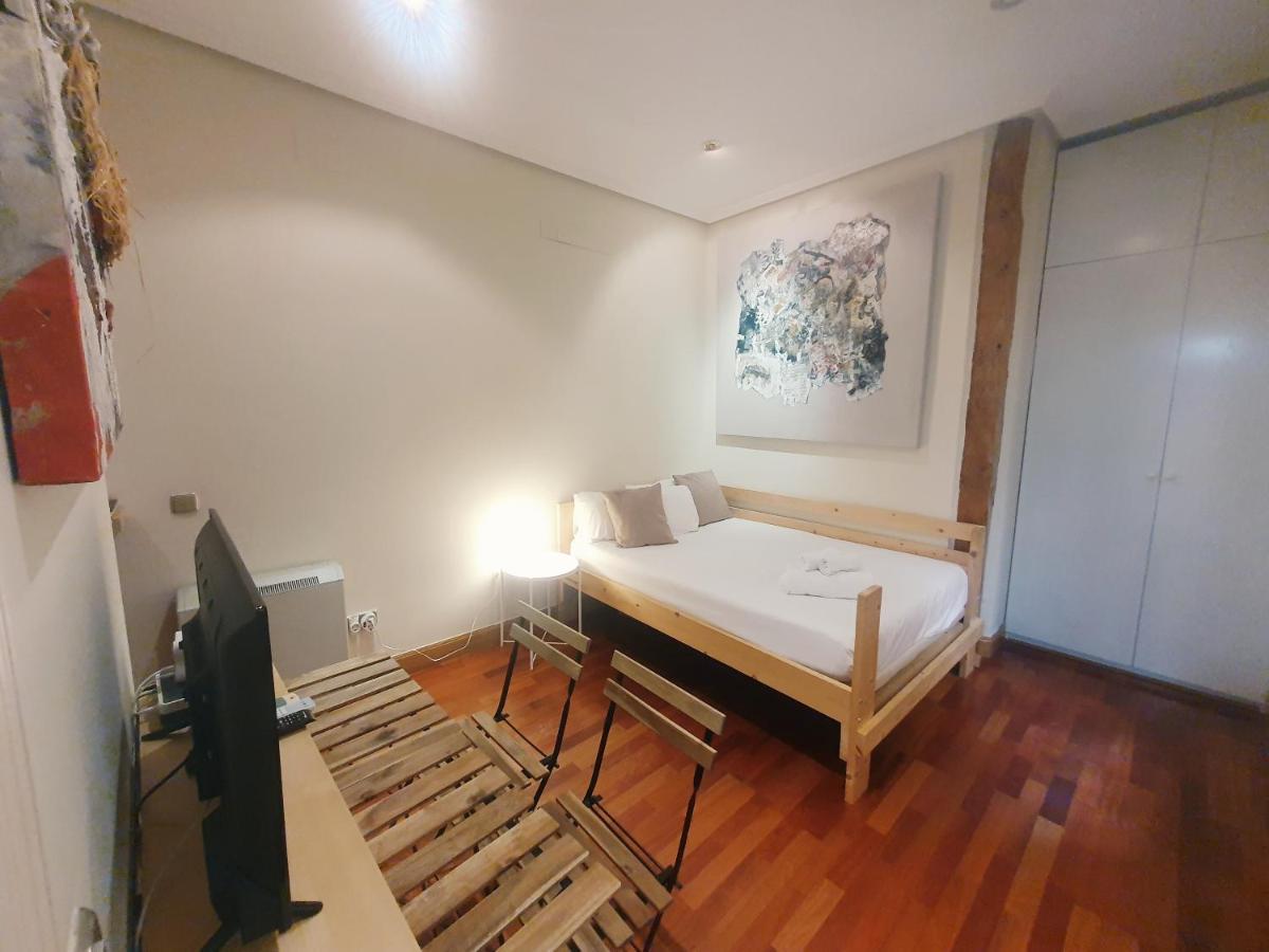 Enjoy A Cosy Studio In Malasana Bar Madrid Extérieur photo